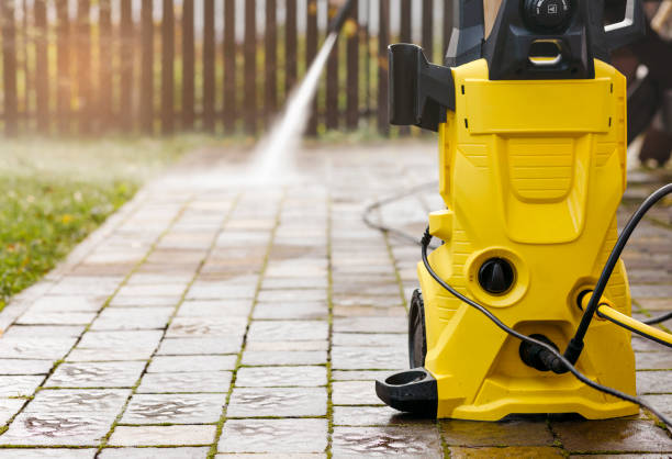 Best Oil Spill Cleanup  in Noank, CT